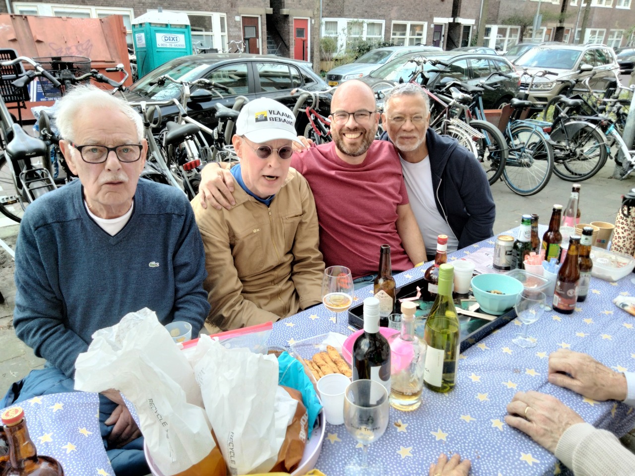 ../image/20250323t15.54.08xtthijsse155408_borrel_douwe_tjerk_wouter_jaime.jpg